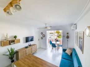 Modern 2 Bedroom with lovely rooftop terrace